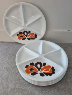 Assiettes Le Creuset pour fondue de 1970