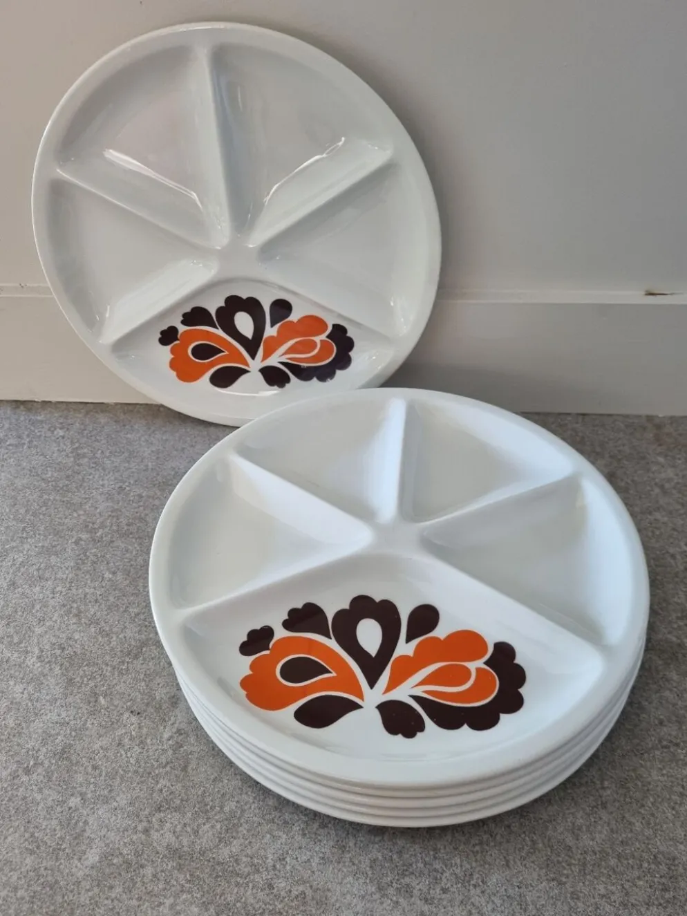 Assiettes Le Creuset pour fondue de 1970