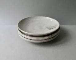 3 assiettes ou petits plats en grès Chantal et Thierry Robert