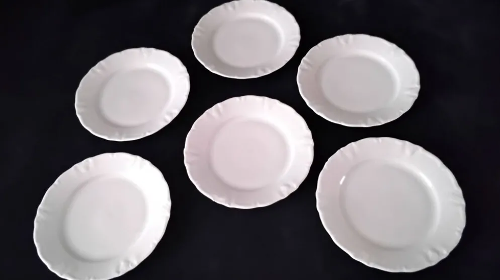 6 Assiettes à pain en Porcelaine de Bavière Winterling