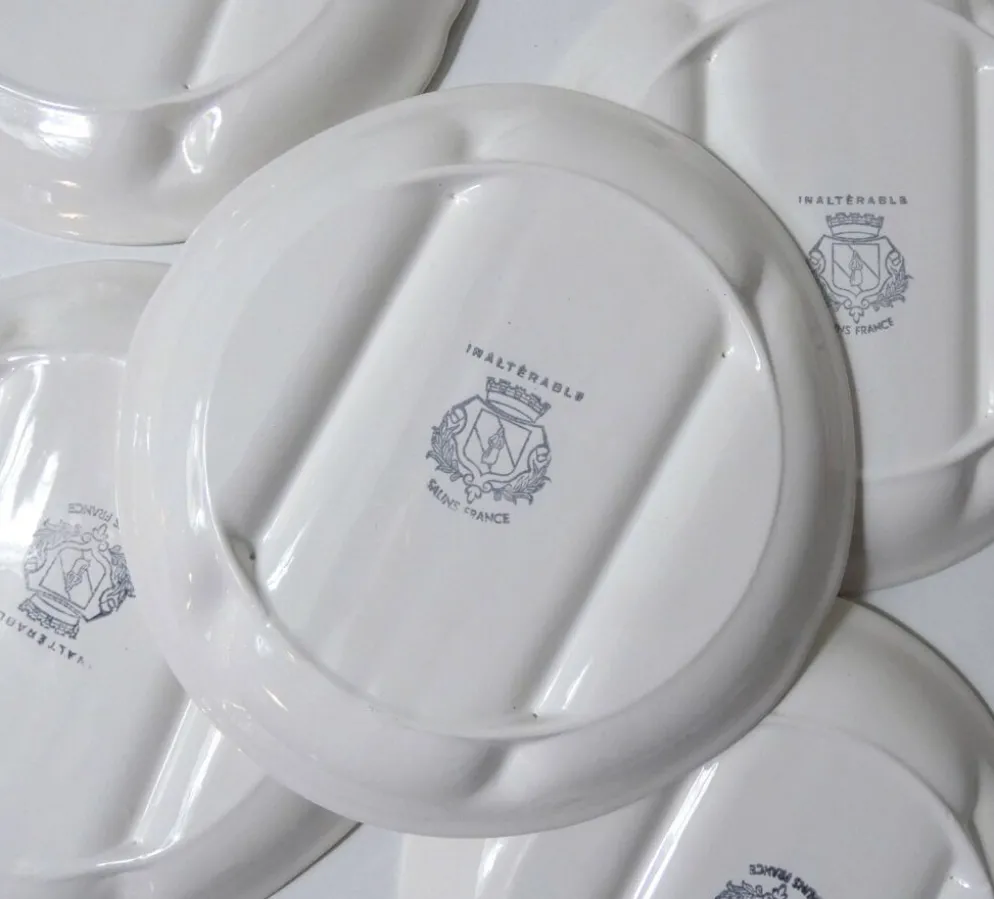 8 assiettes + 1 plat à asperges faïence de salins pompadour blanc vintage