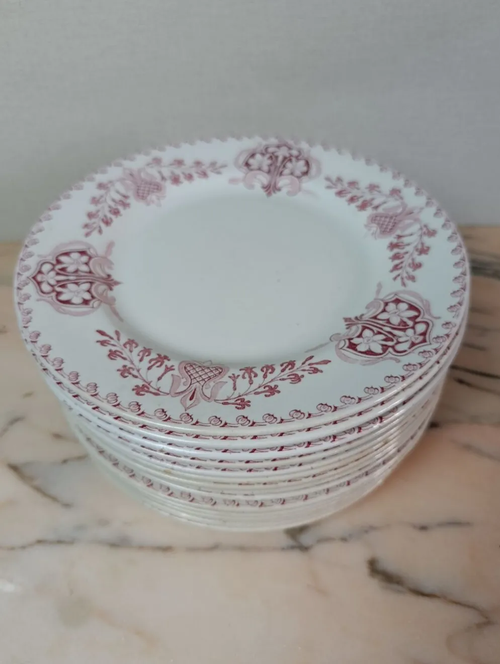 Assiettes plate Lunéville modèle Sébastopol Aux Lions de Faïence