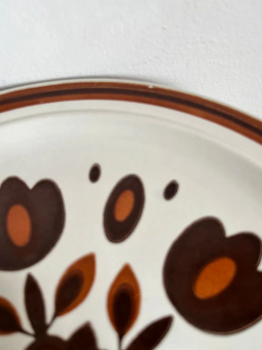 6 assiettes plates