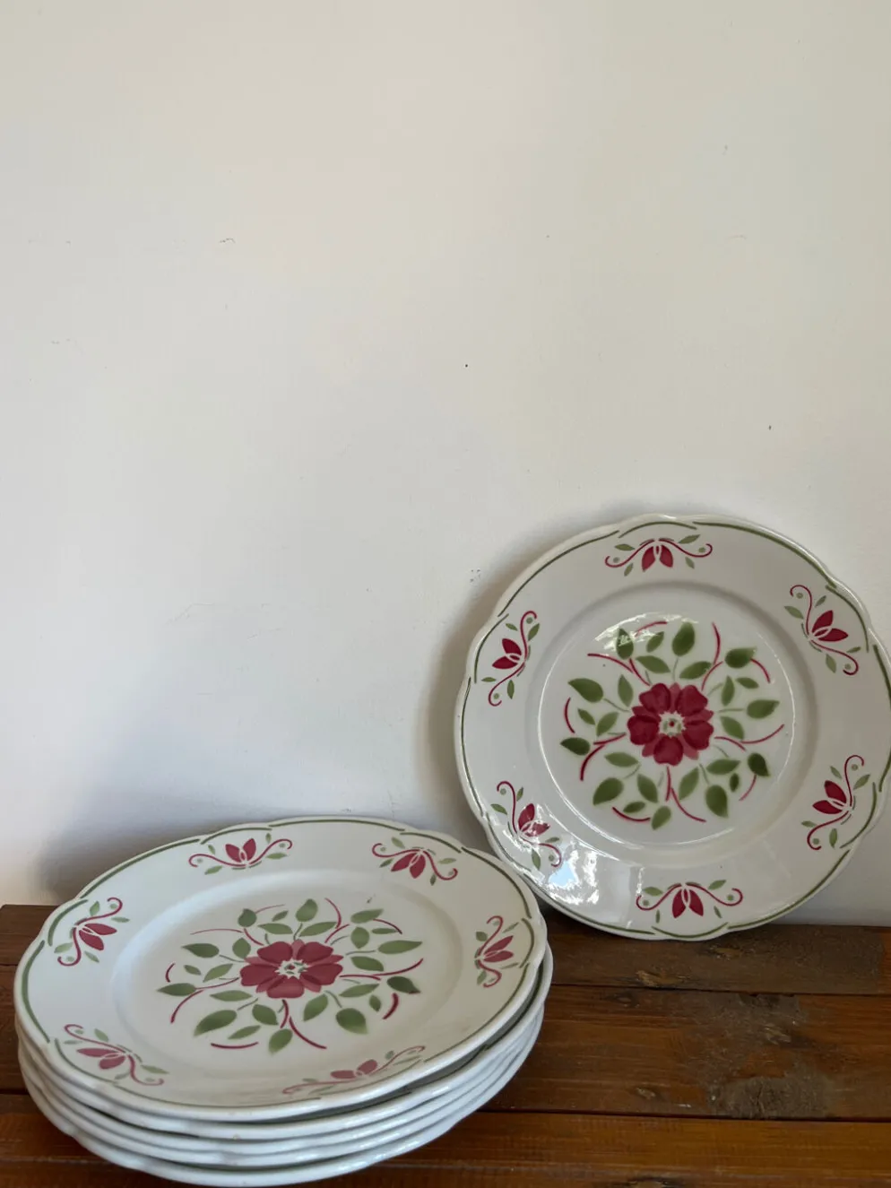 6 assiettes plates