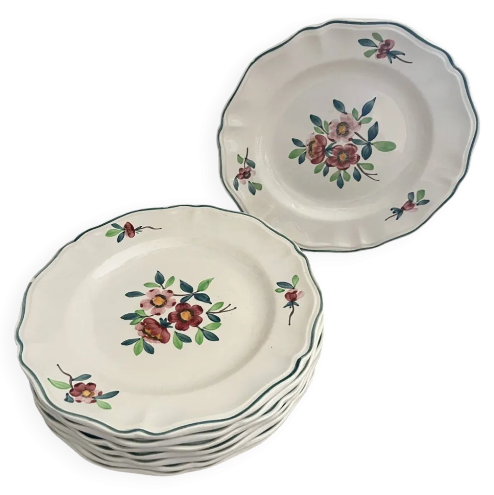 8 assiettes plates