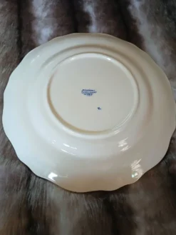 12 assiettes plates anciennes de Longchamp