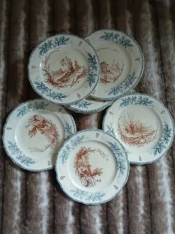 10 assiettes plates anciennes