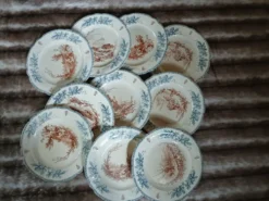 10 assiettes plates anciennes