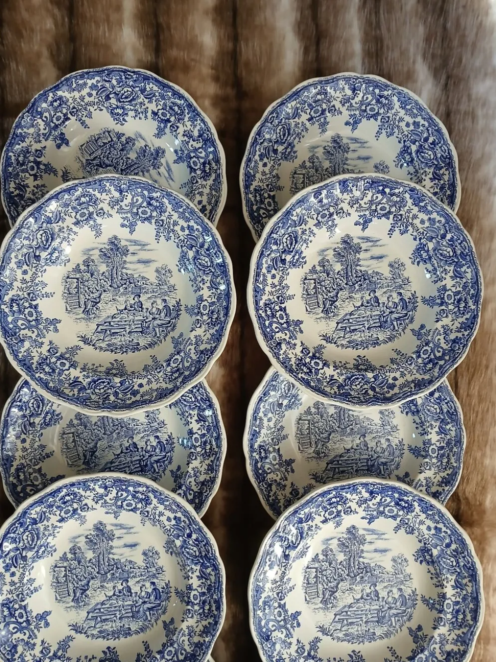 12 assiettes plates anciennes Lunéville KG