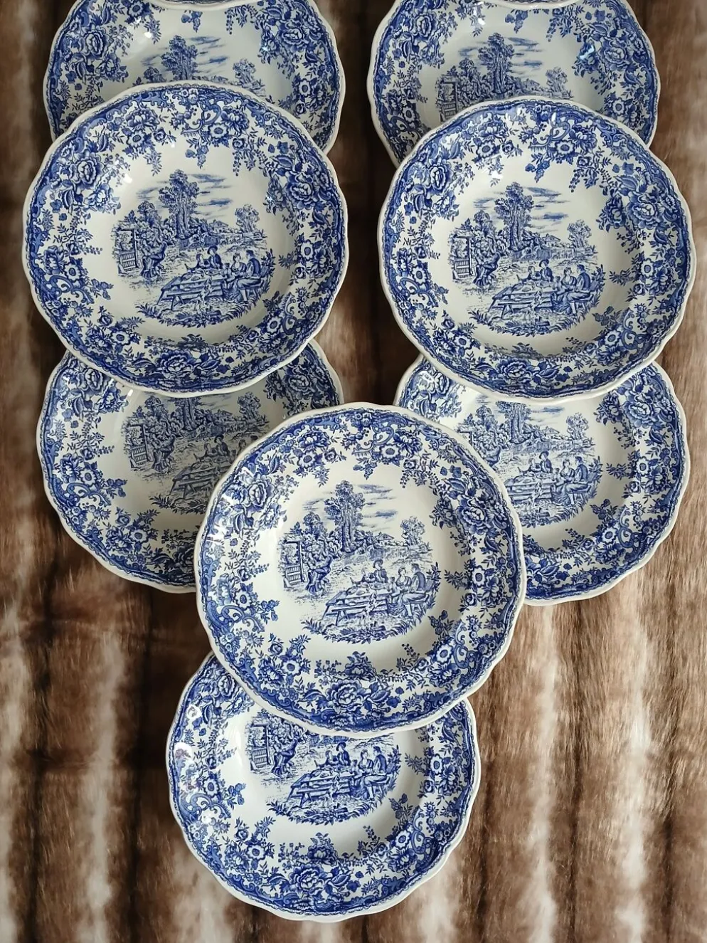 12 assiettes plates anciennes Lunéville KG