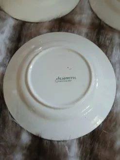 5 assiettes plates anciennes Longchamp