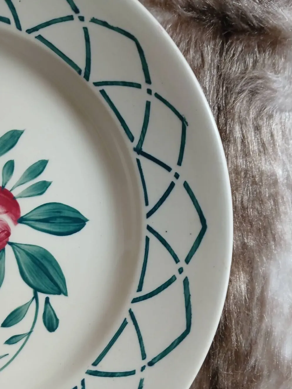 4 assiettes plates anciennes Sarreguemines