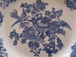 Assiettes plates anglaises Ridgway 'Windsor' bleu & blanc