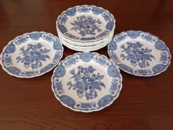 Assiettes plates anglaises Ridgway 'Windsor' bleu & blanc