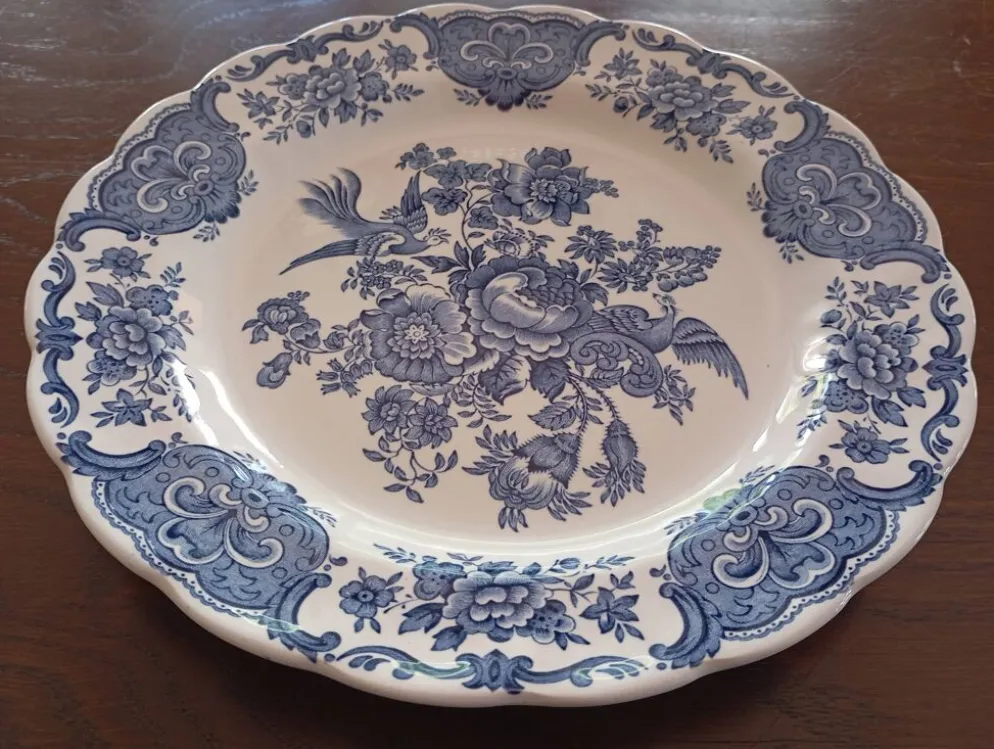 Assiettes plates anglaises Ridgway 'Windsor' bleu & blanc