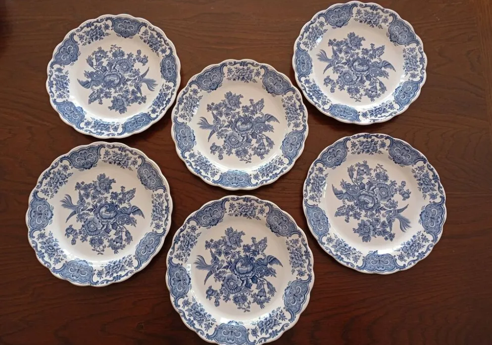 Assiettes plates anglaises Ridgway 'Windsor' bleu & blanc