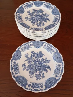 Assiettes plates anglaises Ridgway 'Windsor' bleu & blanc