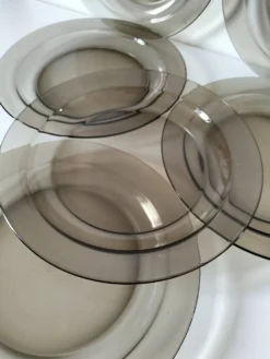 6 assiettes plates Arcoroc en verre fumé Smoke Brown