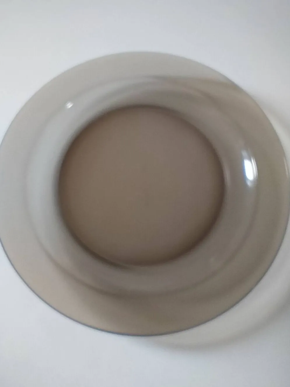 6 assiettes plates Arcoroc en verre fumé Smoke Brown