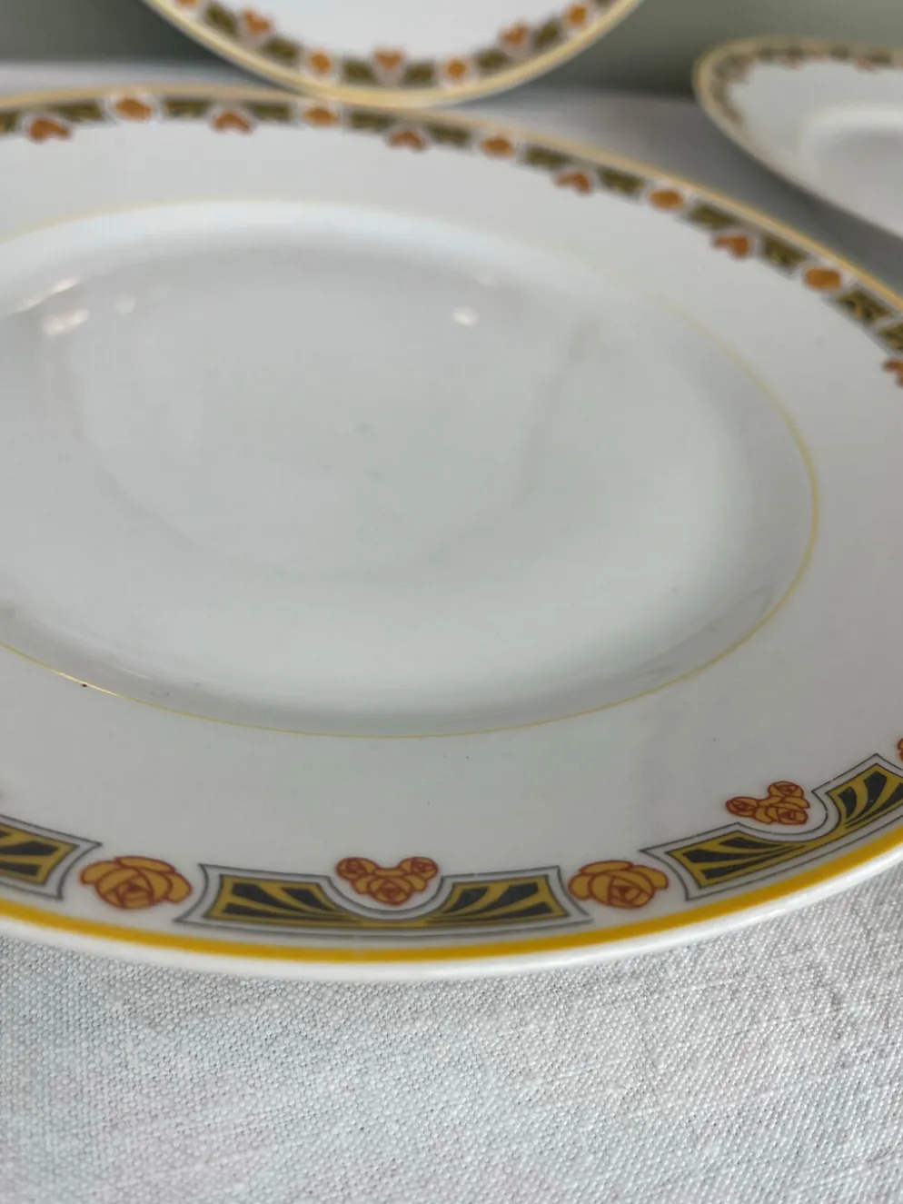 4 assiettes plates art déco