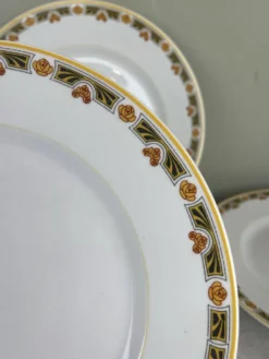 4 assiettes plates art déco