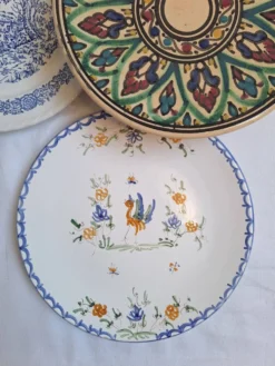 Assiettes plates artisanal, peinte à la main