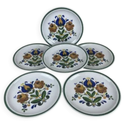 Assiettes plates décorées