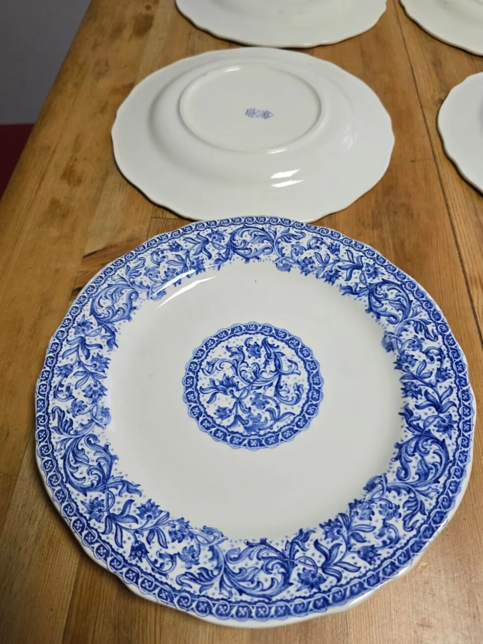Assiettes plates Gien motifs bleus parfait état