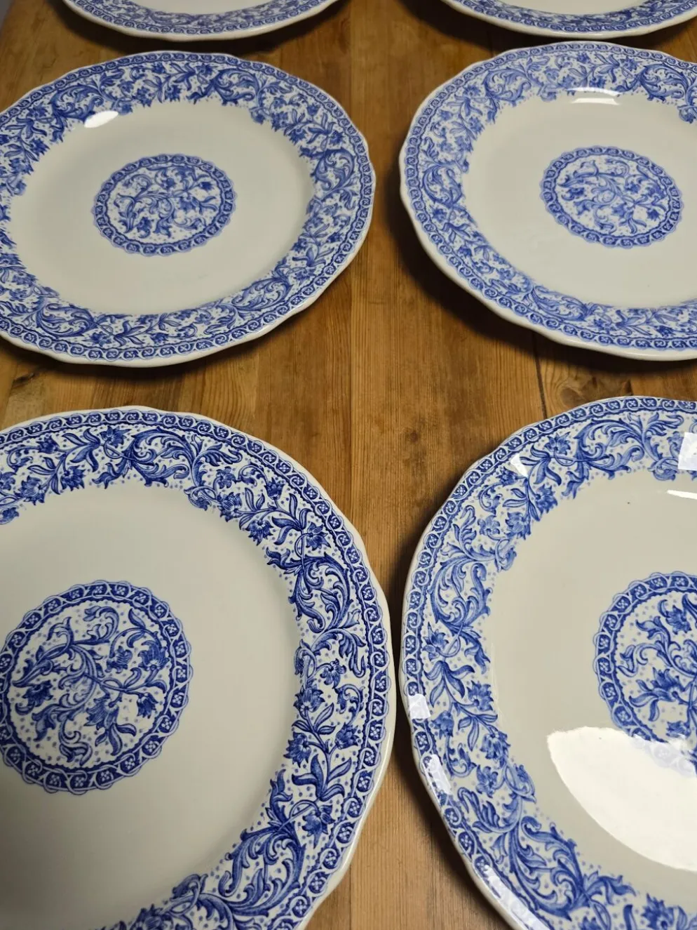 Assiettes plates Gien motifs bleus parfait état