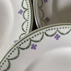 Assiettes plates Longwy modèle 
