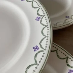 Assiettes plates Longwy modèle 