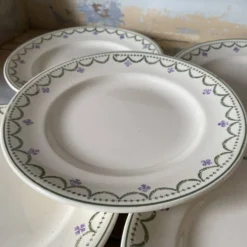 Assiettes plates Longwy modèle 