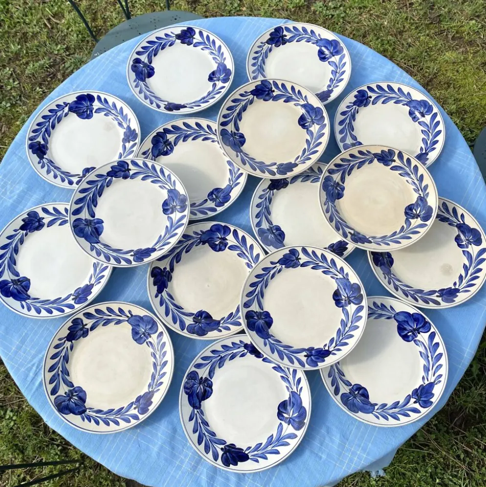 Assiettes plates Lunéville fleurs bleues