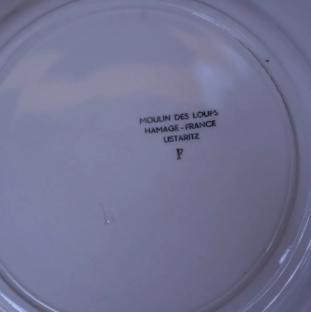 8 Assiettes plates Moulin des Loups Hamage, modèle Ustaritz