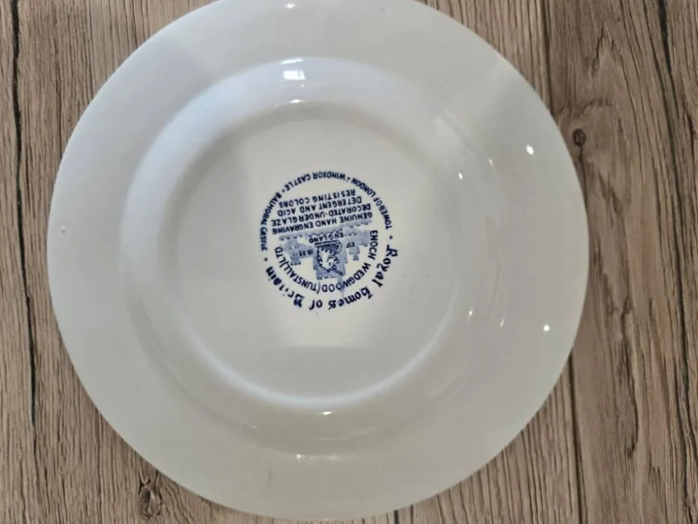 12 Assiettes Plates Neuves Enoch Wedgwood Royal Homes of Britain