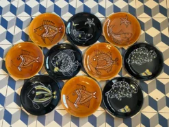 10 assiettes plates Robert Picault poisson