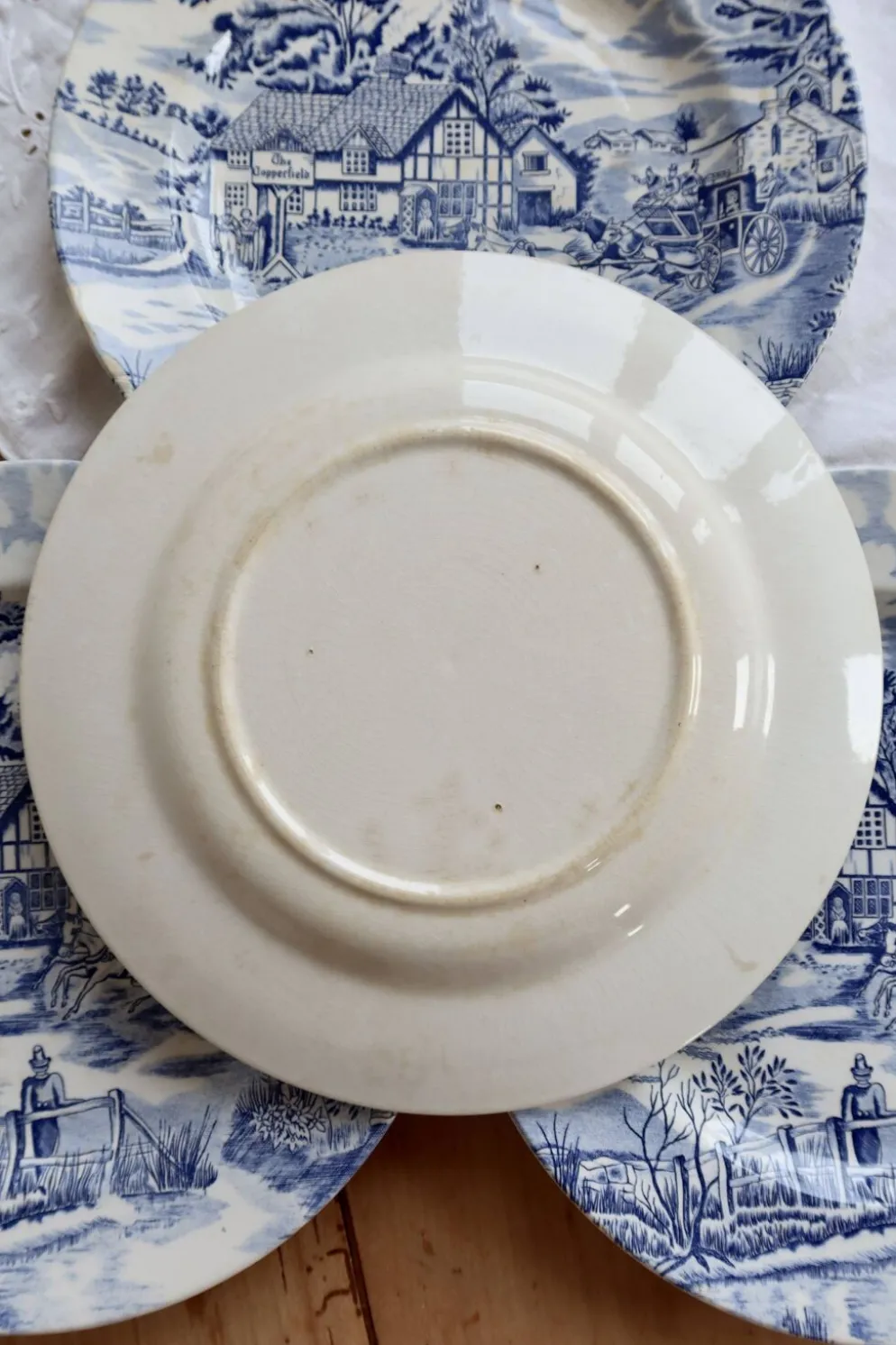 4 assiettes plates vintage bleu et blanc – Décor romantique campagne anglai