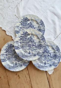 4 assiettes plates vintage bleu et blanc – Décor romantique campagne anglai