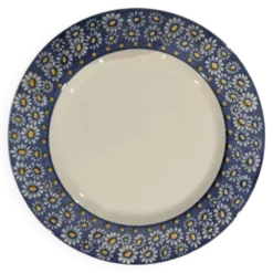 7 assiettes plates vintage en faïence — Décor marguerites bleues