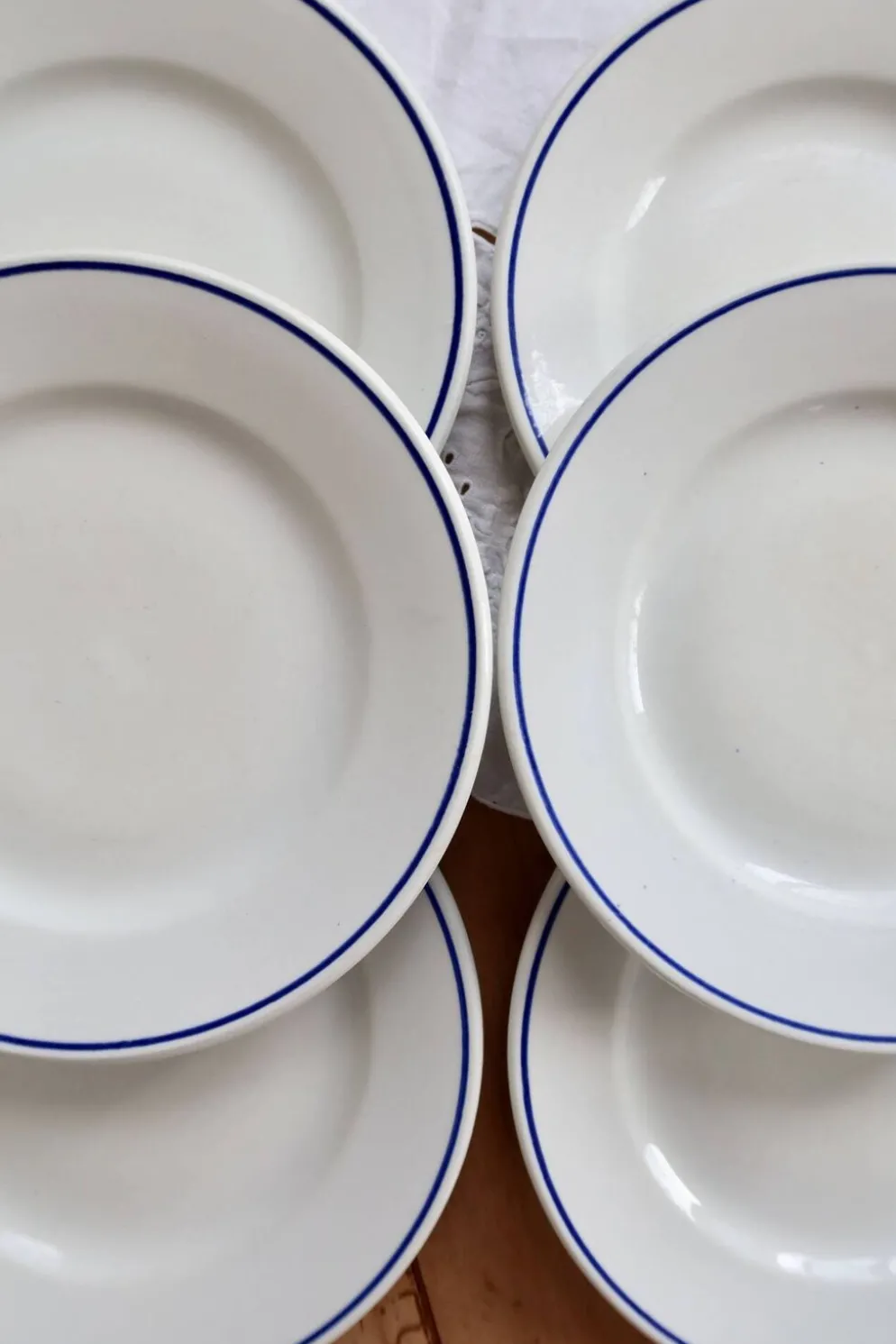 6 assiettes plates vintage Pyroblan Sarreguemines – Liseré bleu