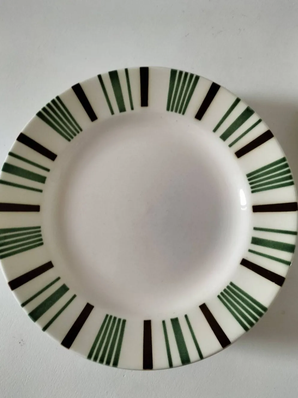 8 assiettes plates vintage Sarreguemines Digoin modèle 5329