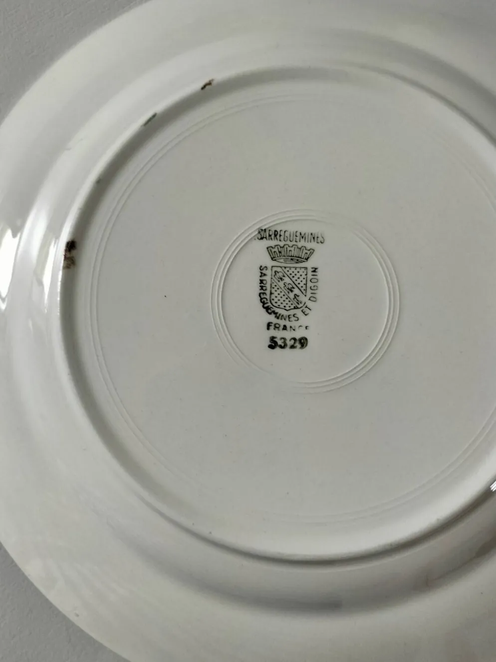 8 assiettes plates vintage Sarreguemines Digoin modèle 5329