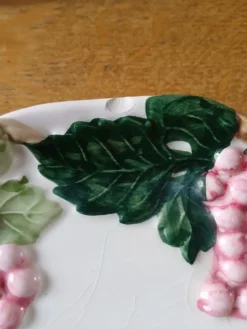 3 assiettes plates vintages dépareillées