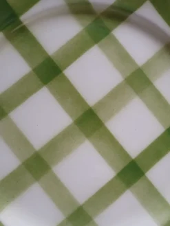 3 assiettes plates vintages dépareillées