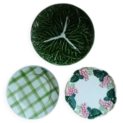 3 assiettes plates vintages dépareillées