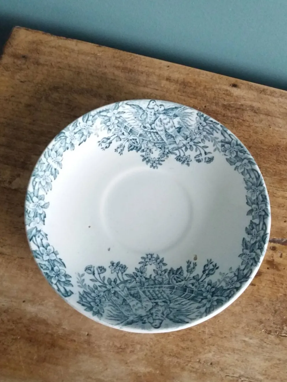 Assiettes Saint Amand Lebacqz & Bouchart décor Colombier début 20ième