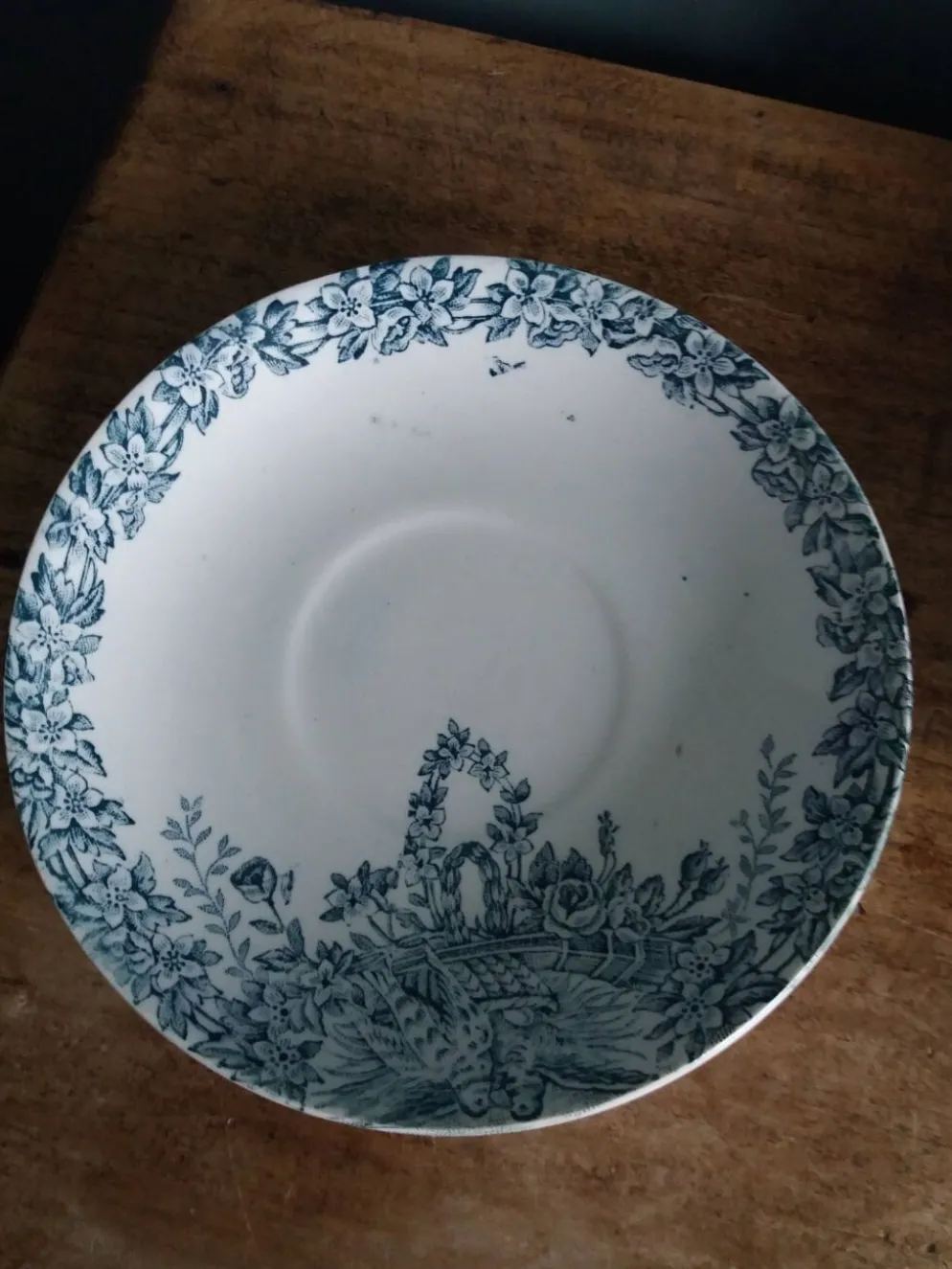 Assiettes Saint Amand Lebacqz & Bouchart décor Colombier début 20ième