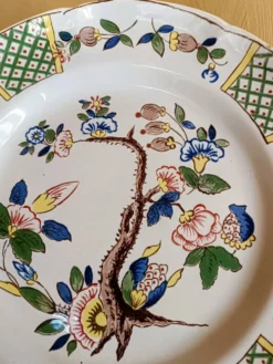 Assiette St Clément l'arbre fleuri