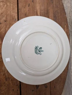 Assiette Ste Amandinoise Saint Amand modèle muguet terre de fer n1 23cm