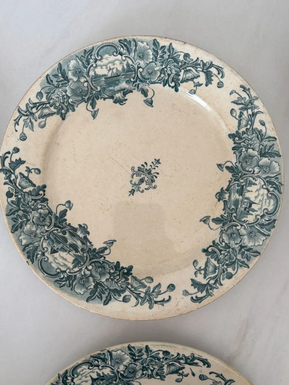 Assiette Terre de Fer Badonviller Marine • Décor bleu romantique • Ass